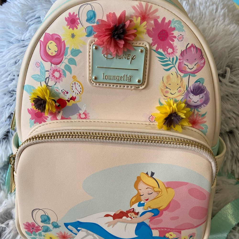 NWT Loungefly Alice in Wonderland backpack